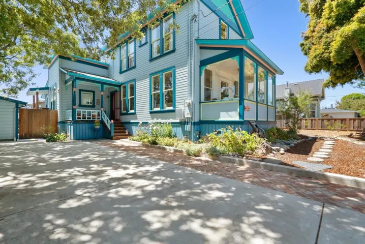 505 Cayuga Street, Santa Cruz, California 95062