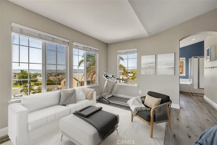 VIRTUALLY STAGED Primary Suite Sitting Area