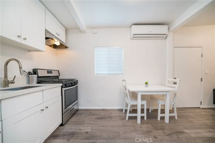 409 W Harvard Street B, Glendale, California 91205