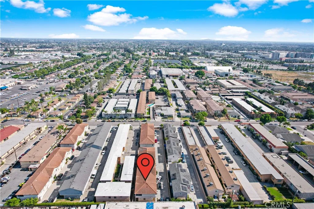 9317 Elm Vista Drive 9, Downey, California 90242 home-pic-23