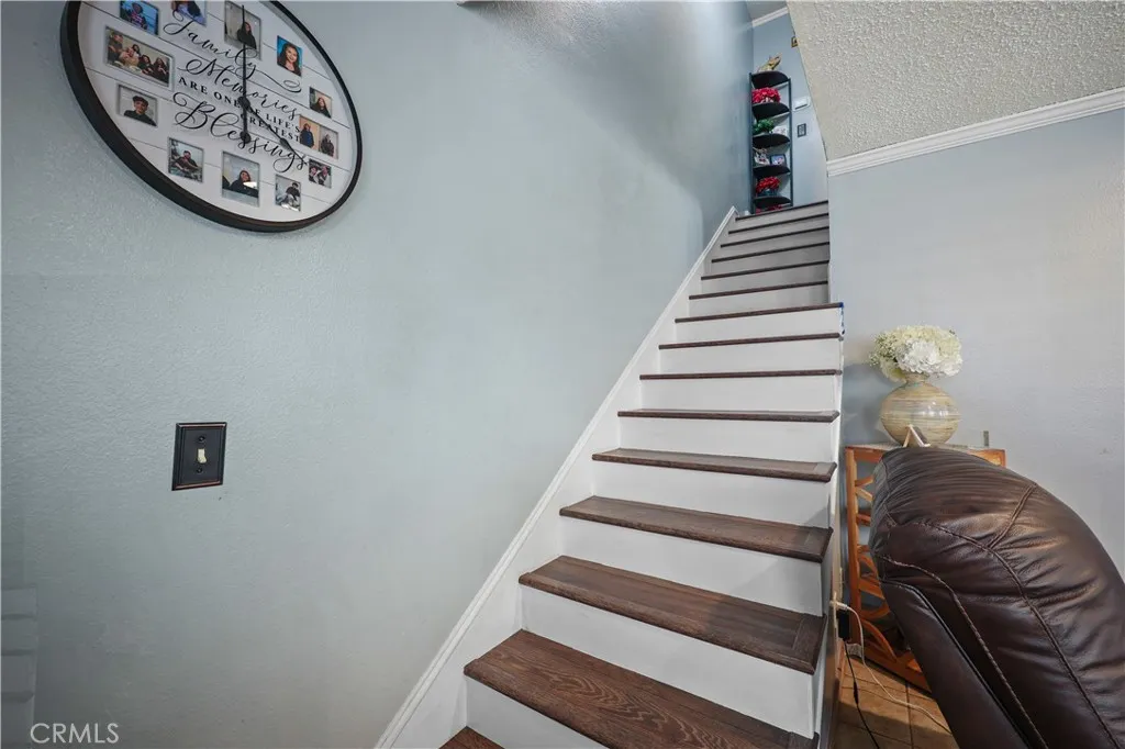9317 Elm Vista Drive 9, Downey, California 90242 home-pic-19