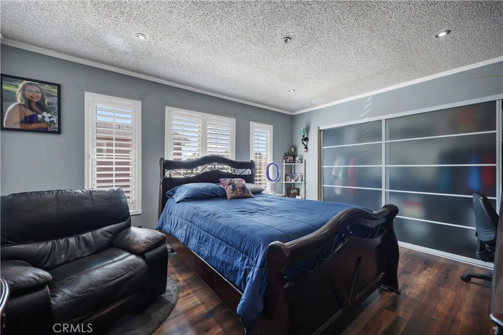9317 Elm Vista Drive 9, Downey, California 90242 home-pic-14