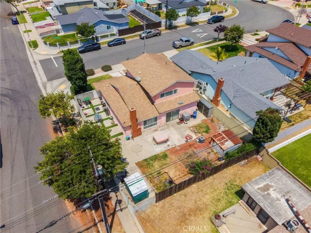 19722 Tajauta Avenue, Carson, California 90746