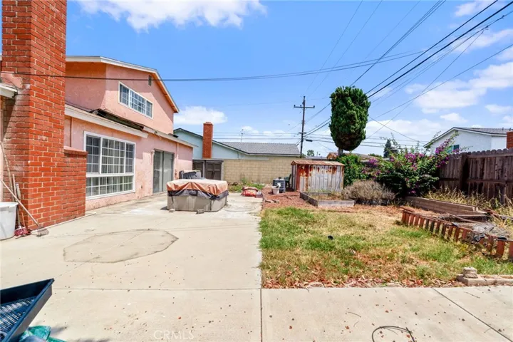 19722 Tajauta Avenue, Carson, California 90746