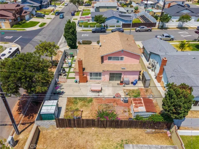 19722 Tajauta Avenue, Carson, California 90746