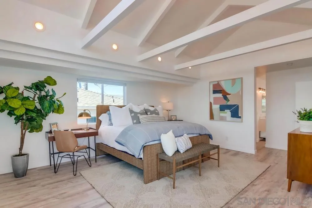 3291 Bayside Walk, San Diego, California 92109 home-pic-58