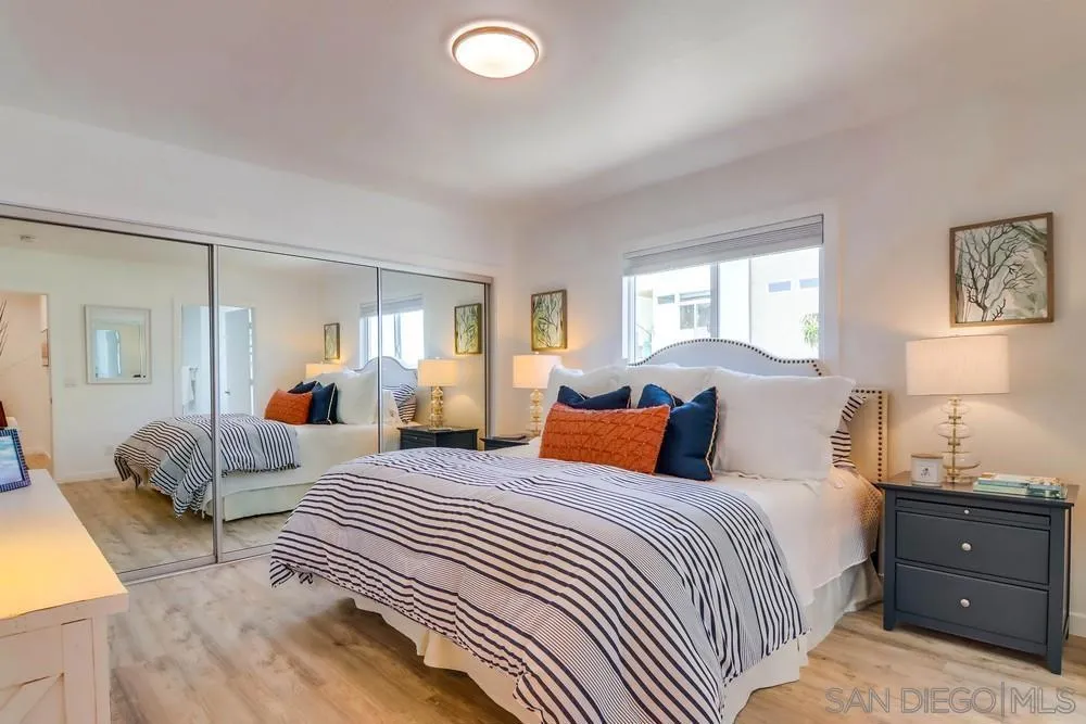 3291 Bayside Walk, San Diego, California 92109 home-pic-38