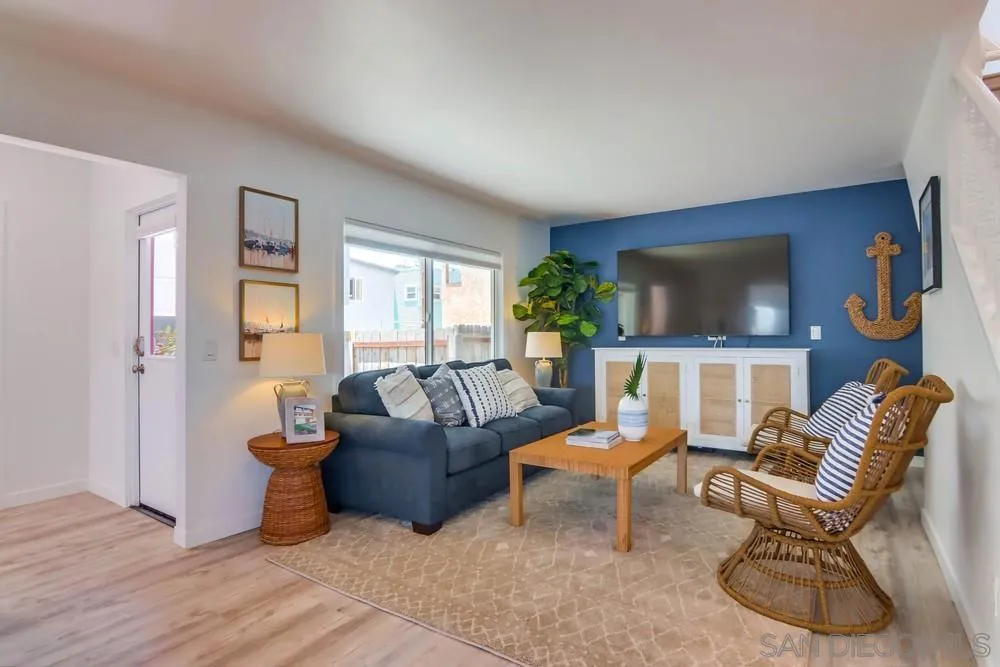 3291 Bayside Walk, San Diego, California 92109 home-pic-32
