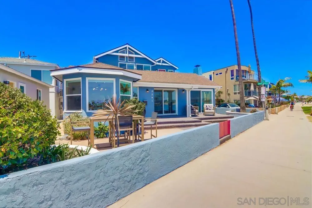 3291 Bayside Walk, San Diego, California 92109 home-pic-2