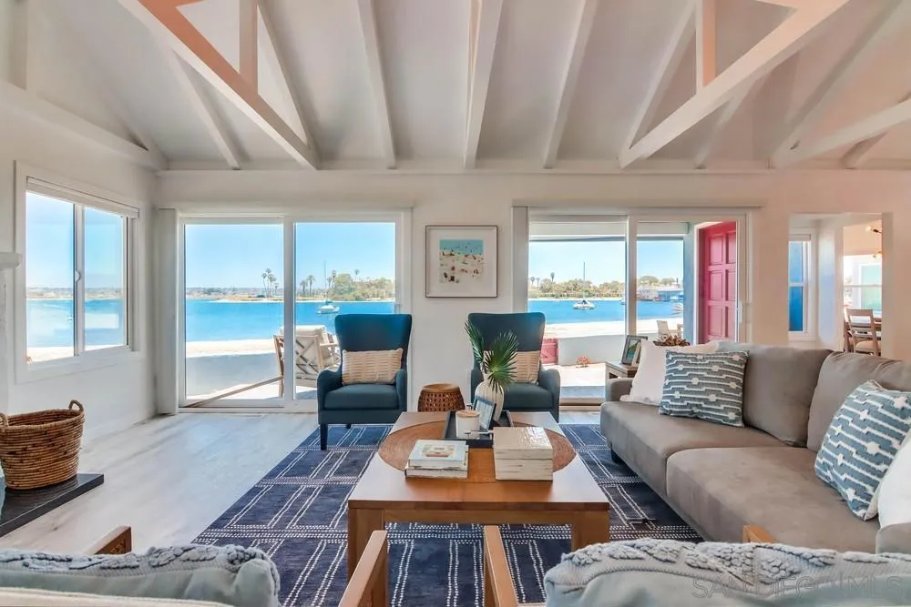 3291 Bayside Walk, San Diego, California 92109 home-pic-35