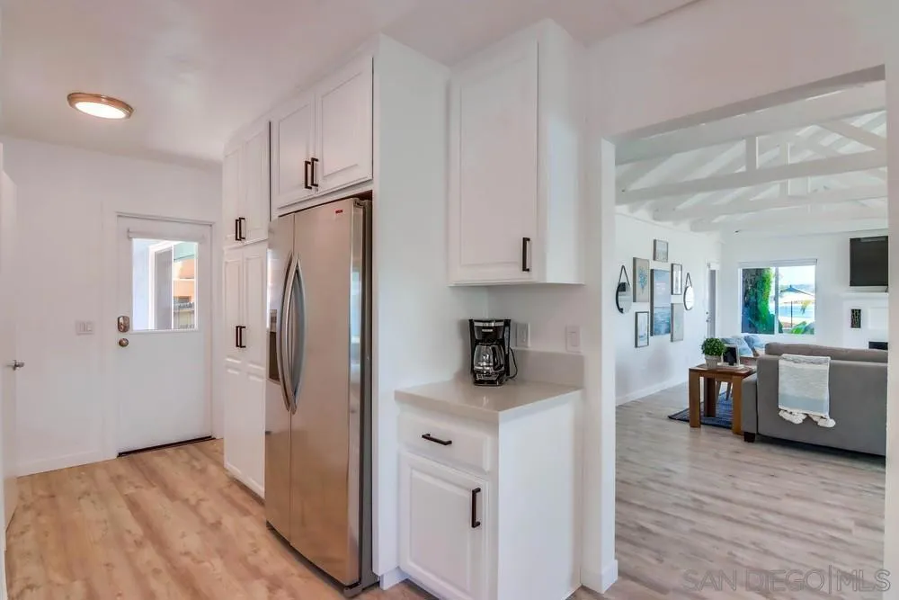 3291 Bayside Walk, San Diego, California 92109 home-pic-30