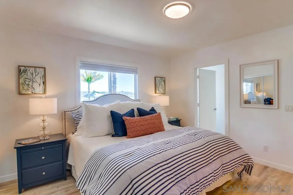 3291 Bayside Walk, San Diego, California 92109 home-pic-40