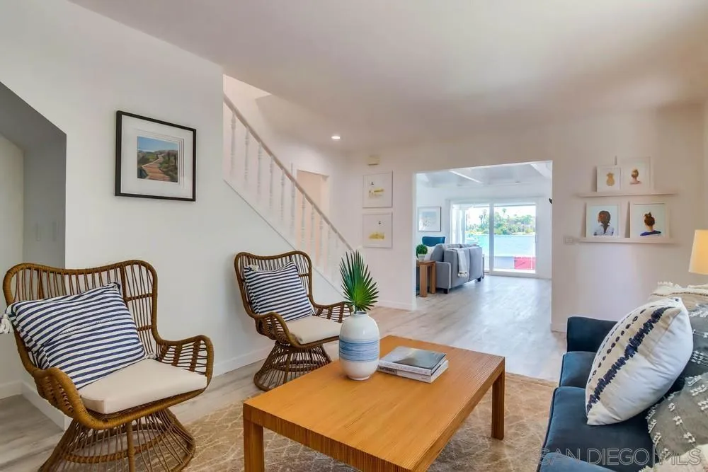 3291 Bayside Walk, San Diego, California 92109 home-pic-34