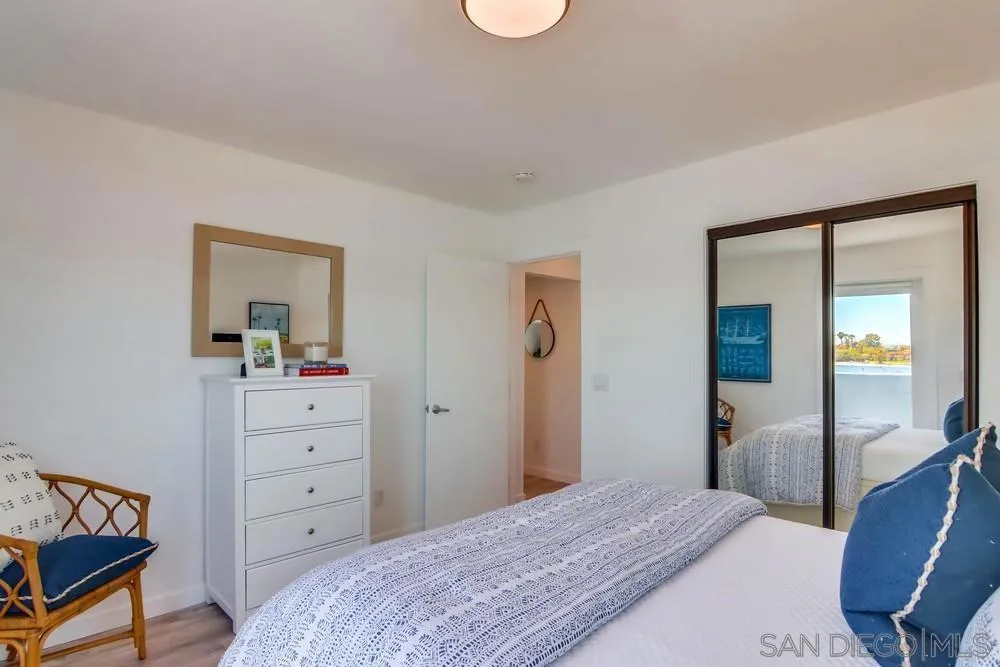 3291 Bayside Walk, San Diego, California 92109 home-pic-47
