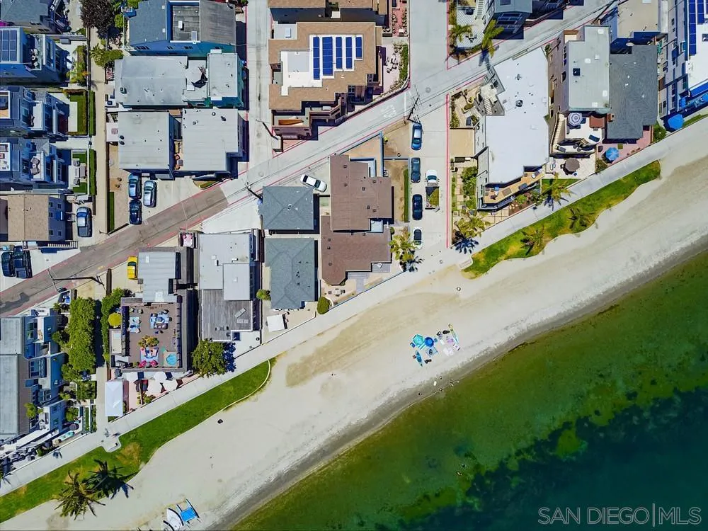 3291 Bayside Walk, San Diego, California 92109 home-pic-71