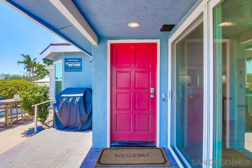 3291 Bayside Walk, San Diego, California 92109 home-pic-11