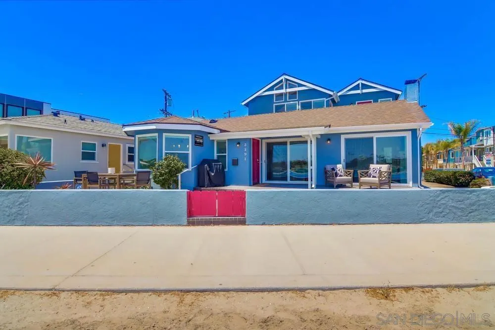 3291 Bayside Walk, San Diego, California 92109 home-pic-1