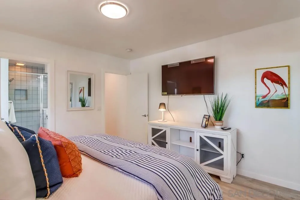 3291 Bayside Walk, San Diego, California 92109 home-pic-41