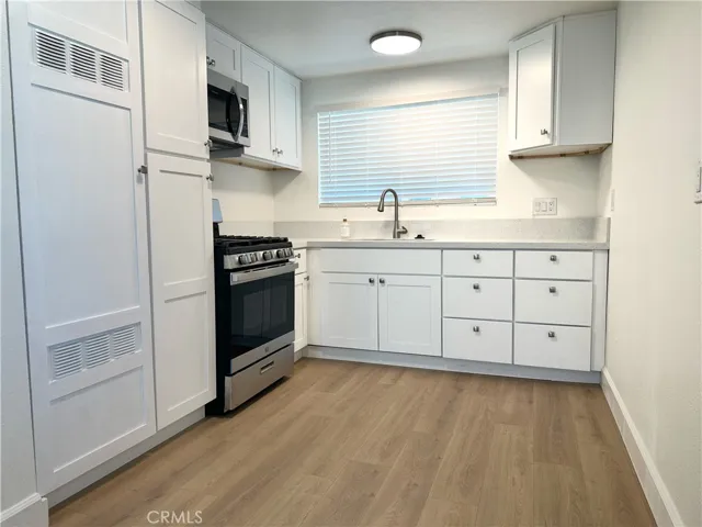 717 W Provential Drive D, Anaheim, California 92805