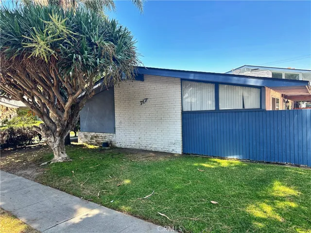 717 W Provential Drive D, Anaheim, California 92805