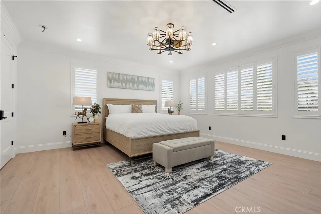 21861 Vacation Ln Lane, Huntington Beach, California 92646 home-pic-13