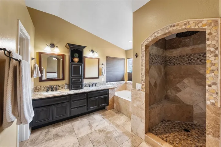 951 S Creekview Lane, Anaheim Hills, California 92808