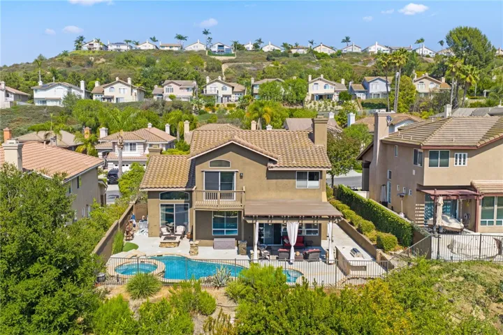 951 S Creekview Lane, Anaheim Hills, California 92808