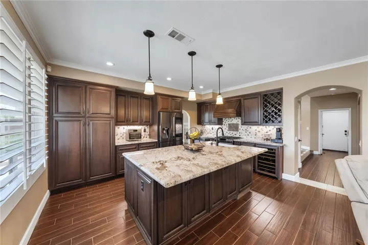 951 S Creekview Lane, Anaheim Hills, California 92808