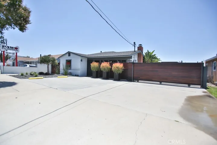 628 W Collins Avenue, Orange, California 92867