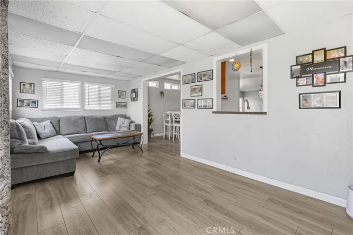 2951 S Plainfield Place, Ontario, California 91761
