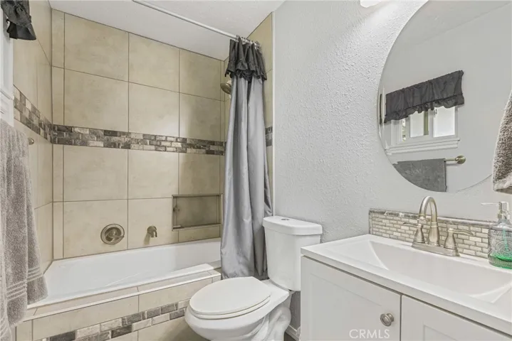 2951 S Plainfield Place, Ontario, California 91761