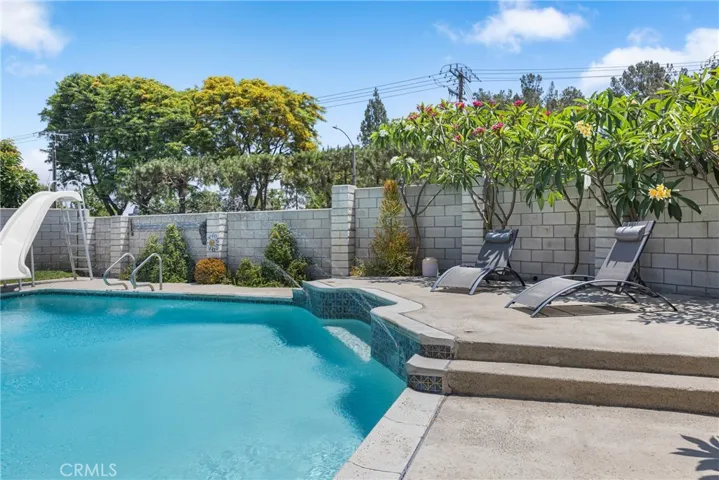 2951 S Plainfield Place, Ontario, California 91761