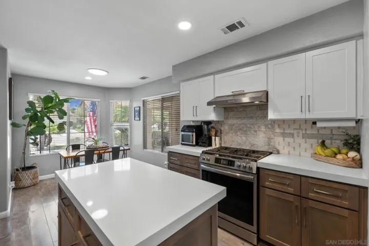 3925 Estancia Drive, Oceanside, California 92058