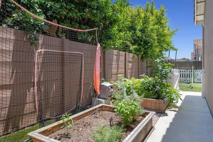 3925 Estancia Drive, Oceanside, California 92058