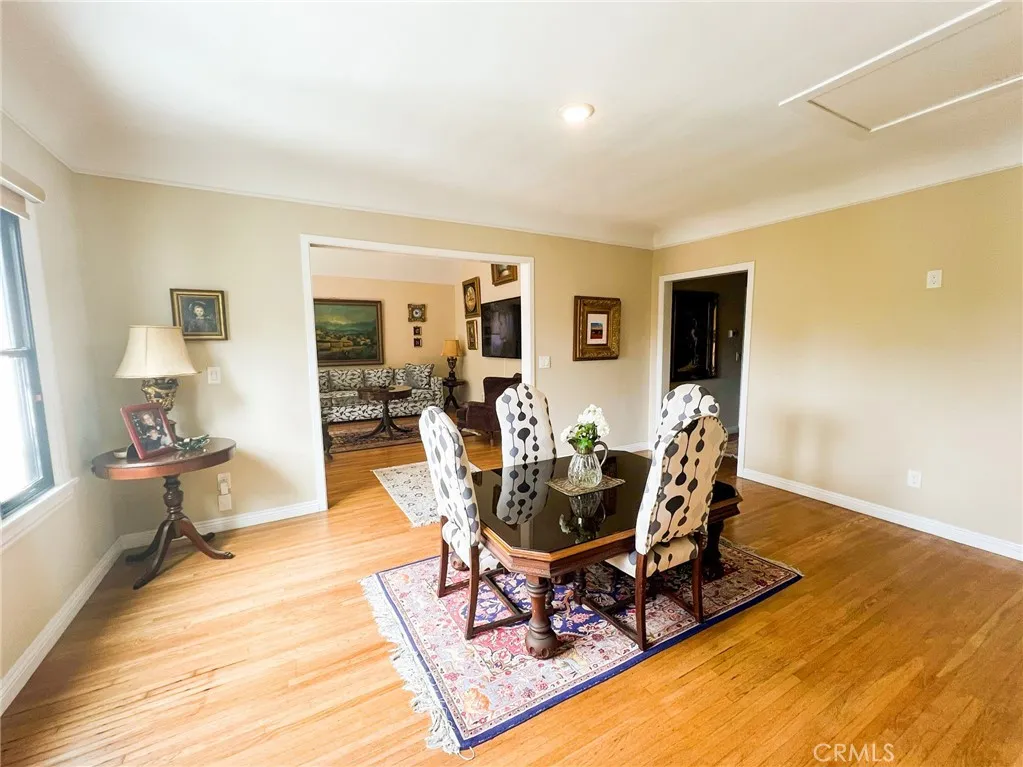 542 N Kilkea Drive, Los Angeles, California 90048 home-pic-8