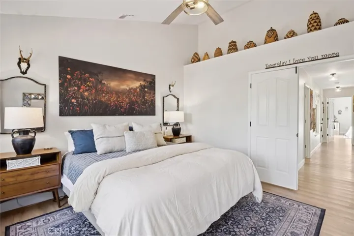 215 Meadowlark Road, Paso Robles, California 93446