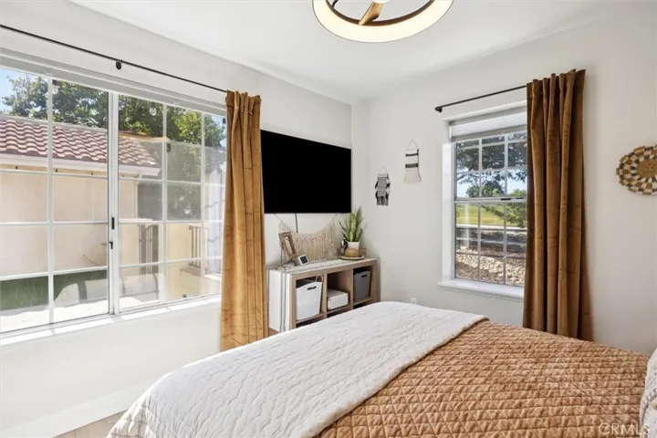 215 Meadowlark Road, Paso Robles, California 93446