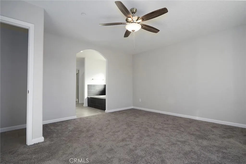 18238 Talisman Street, Hesperia, California 92345 home-pic-11