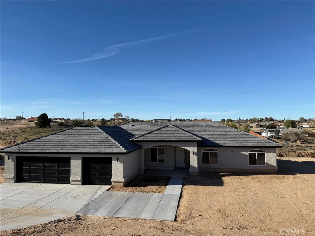 18238 Talisman Street, Hesperia, California 92345 home-pic-0