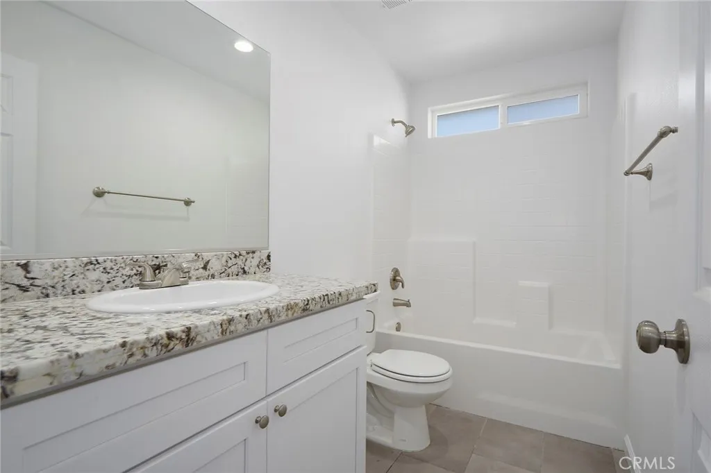 18238 Talisman Street, Hesperia, California 92345 home-pic-19