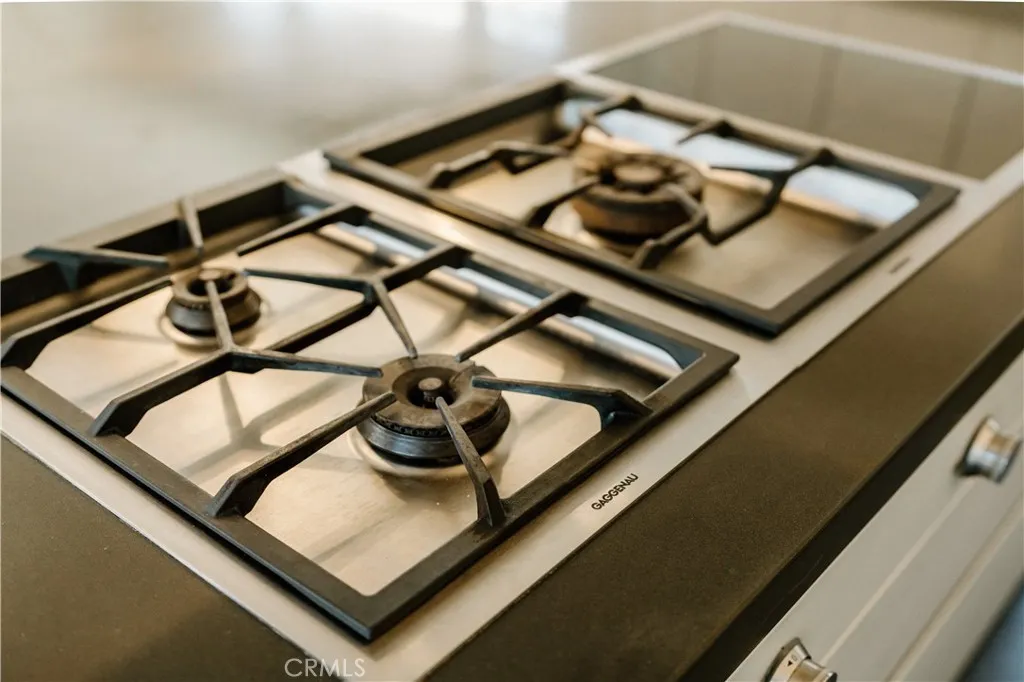 1873 S Los Robles Avenue, San Marino, California 91108 home-pic-14