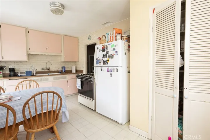 218 Muroc Place, Fullerton, California 92833