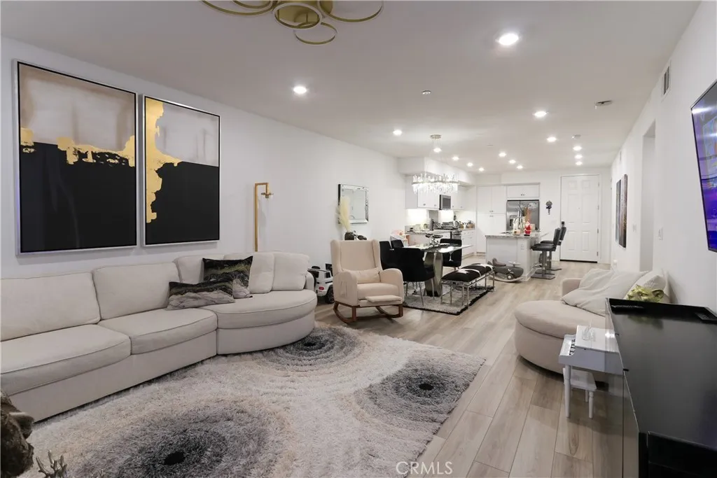 1891 S Union Street S 111, Anaheim, California 92805 home-pic-8