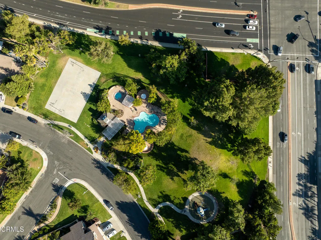 2596 Rikkard Drive, Thousand Oaks, California 91362 home-pic-28