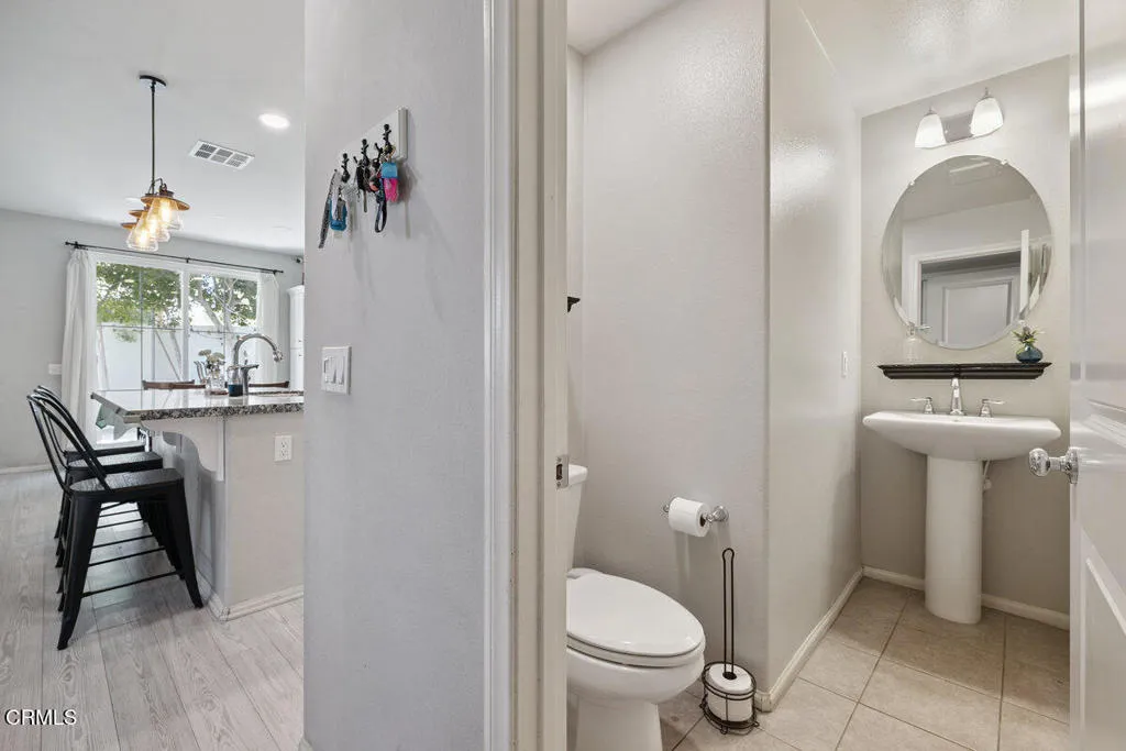 199 Rosewood Street, Fillmore, California 93015 home-pic-10