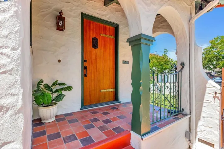 1021 Lee Ave, San Leandro, California 94577