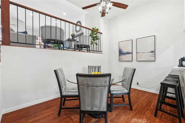 1737 Peyton #E