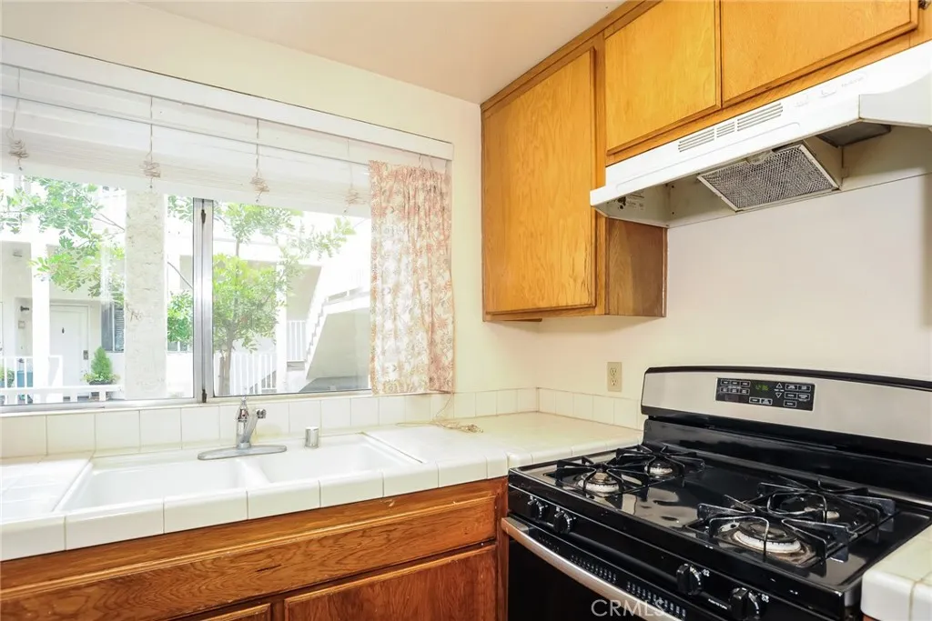 3342 Darby Street 317, Simi Valley, California 93063 home-pic-1