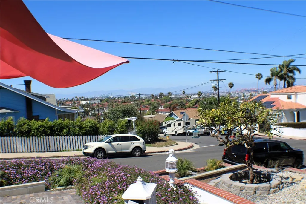 545 W 36th Street, San Pedro, California 90731 home-pic-17