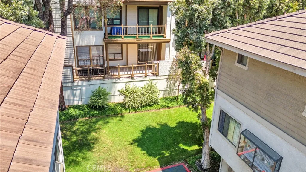 2571 Plaza Del Amo 107, Torrance, California 90503 home-pic-2